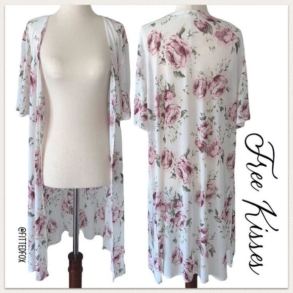 FREE KISSES WHITE FLORAL KIMONO | LIKE NEW | SIZE SMALL - Picture 2 of 4